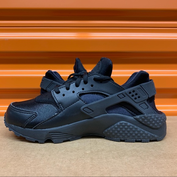 Nike Air Huarache Run Triple Black Women’s Shoes - Picture 6 of 8